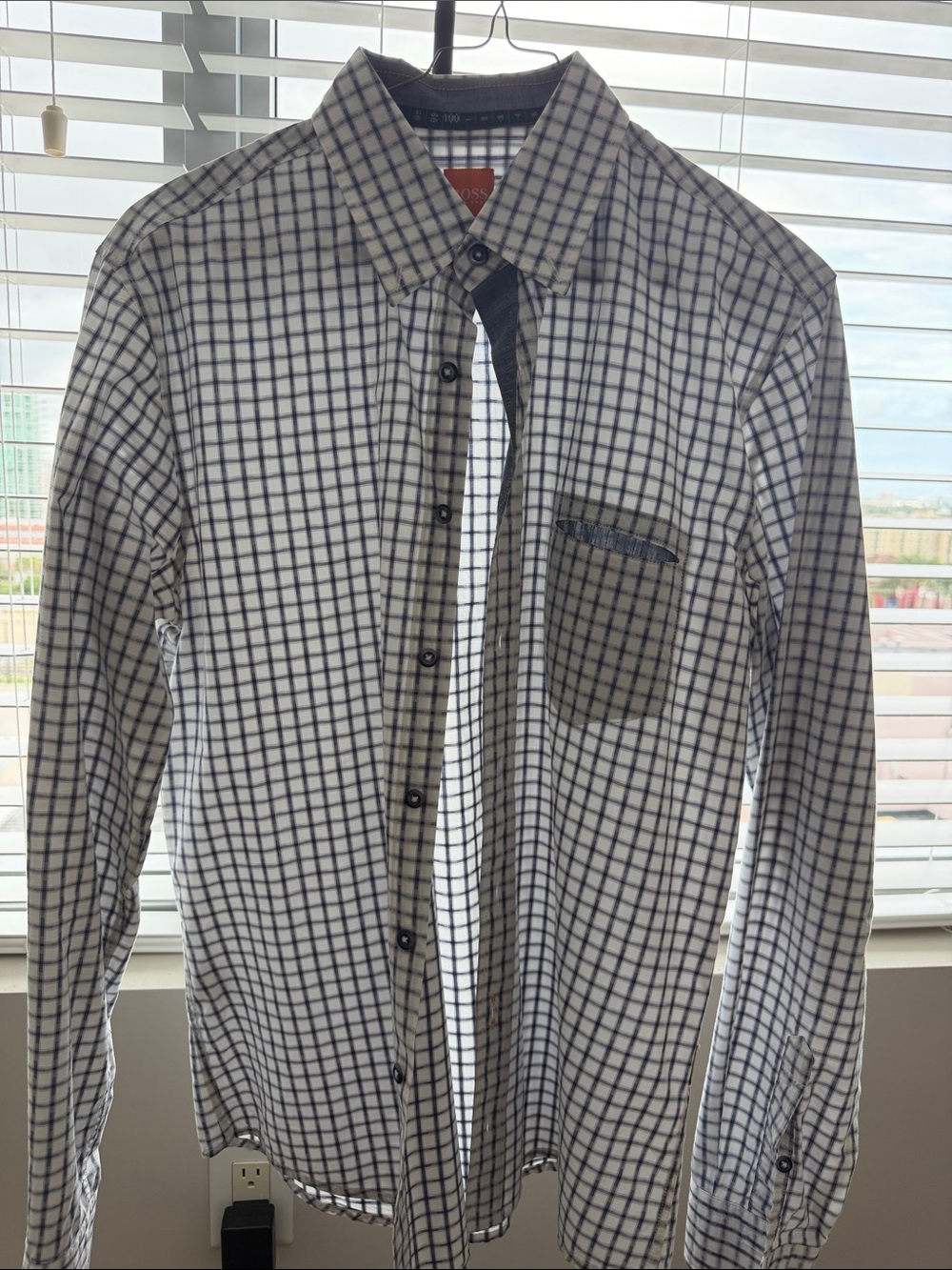 BOSS Men's Checked Button-Down Shirt - White & Navy Medium